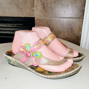 Chic Pink and Gold Women's Sandals